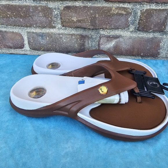 New Bundle Ultra Comfort Flip Flops Sandal Sz 11 - Picture 8 of 9